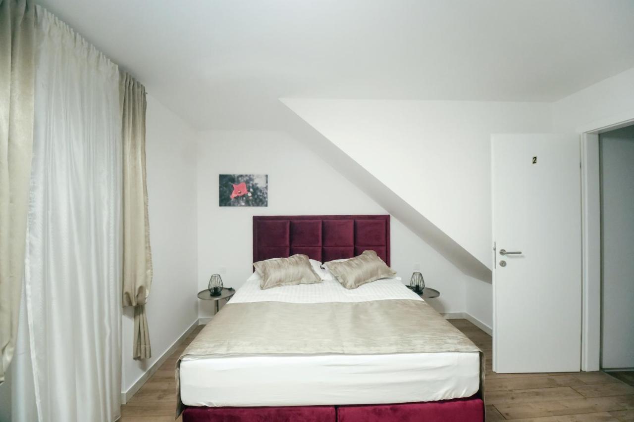 Luxury Guesthouse Bepa Сплит Екстериор снимка
